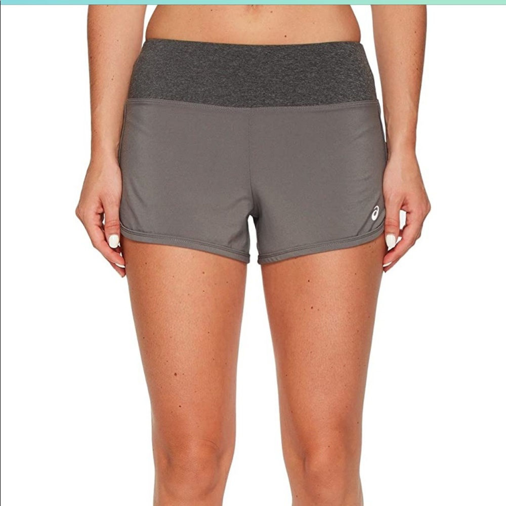 NWT ASICS Women’s Everysport Shorts in Gray